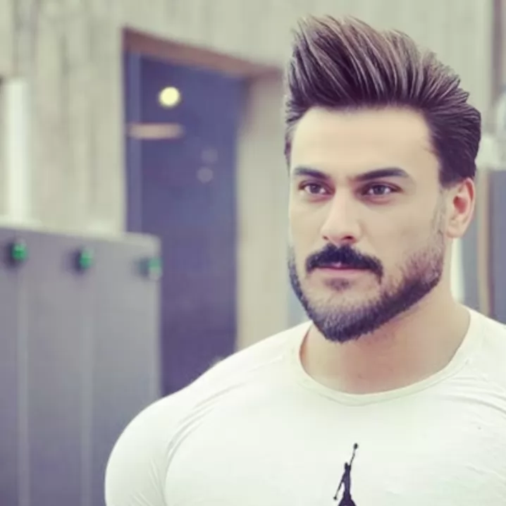 Afshin 007