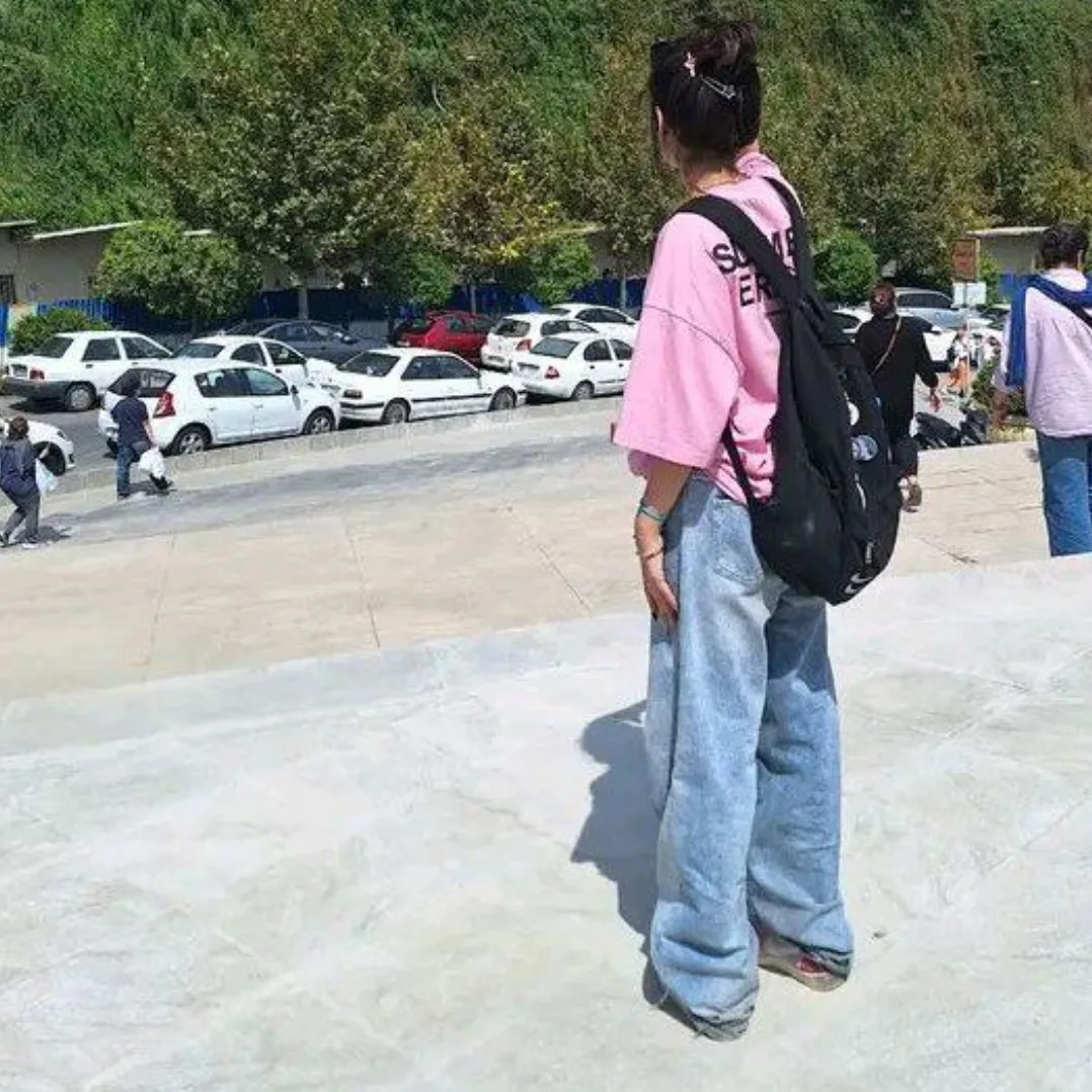 تاوان دوست داشتنتو<br />
با نابود شدن احساساتم دادم:) 