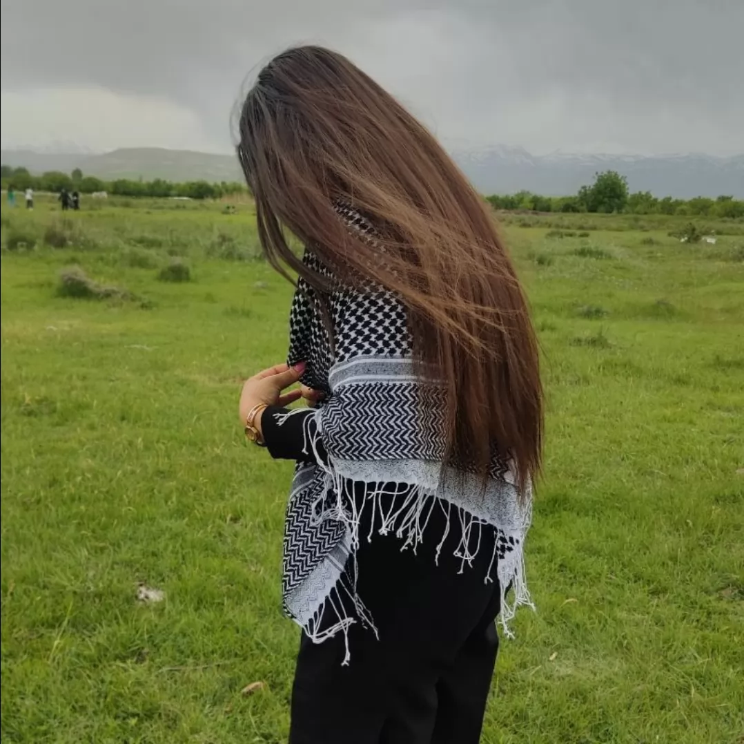 یه روز بهش محل ندادم ب همه محل داد؛