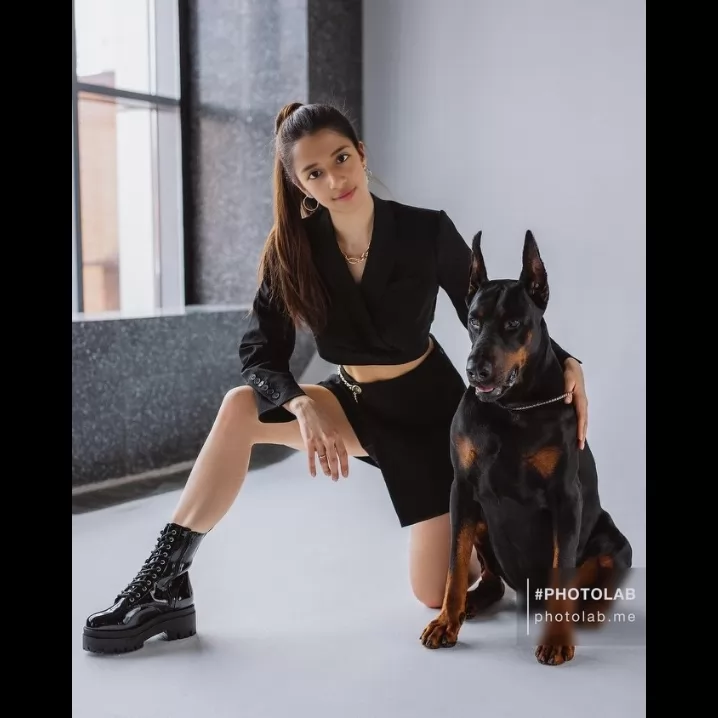 دوختر سک باز  :: دوختر سک باز 