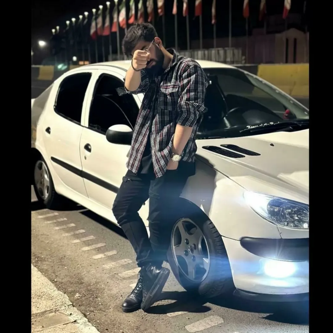 ما محبت کردیم کسی گل نشد..<br />
                                  خودمون خار شدیم.