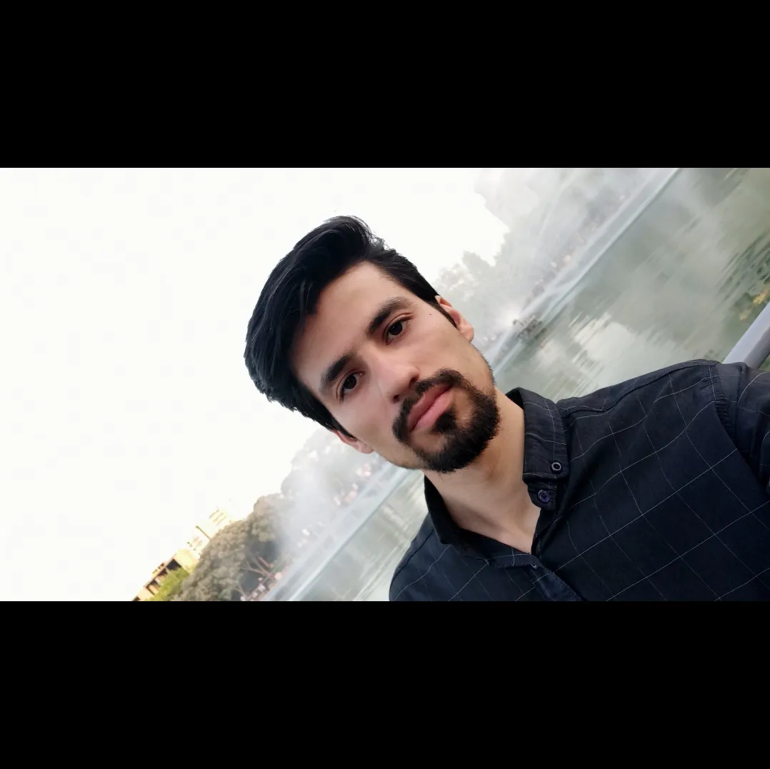 سلامتی هرکی تنهاس🥂🎾