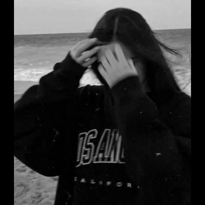 🖤🩶🤍