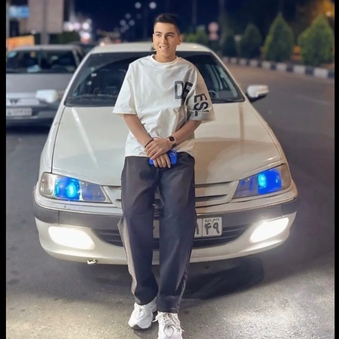 لبخندت برا من یه دنیاست💋♥️