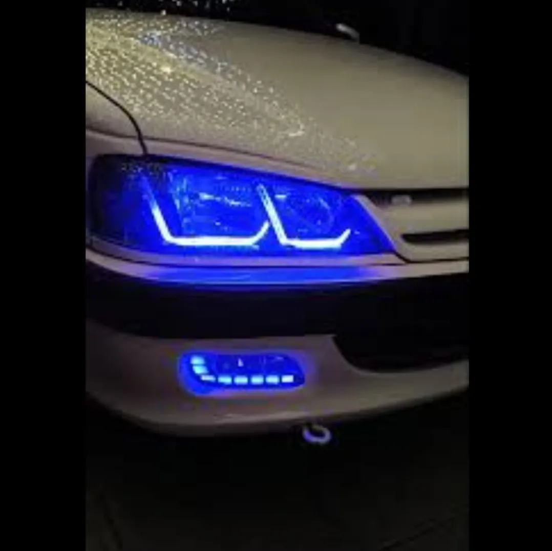 چشم رنگی کی بودییییبی💎🌀