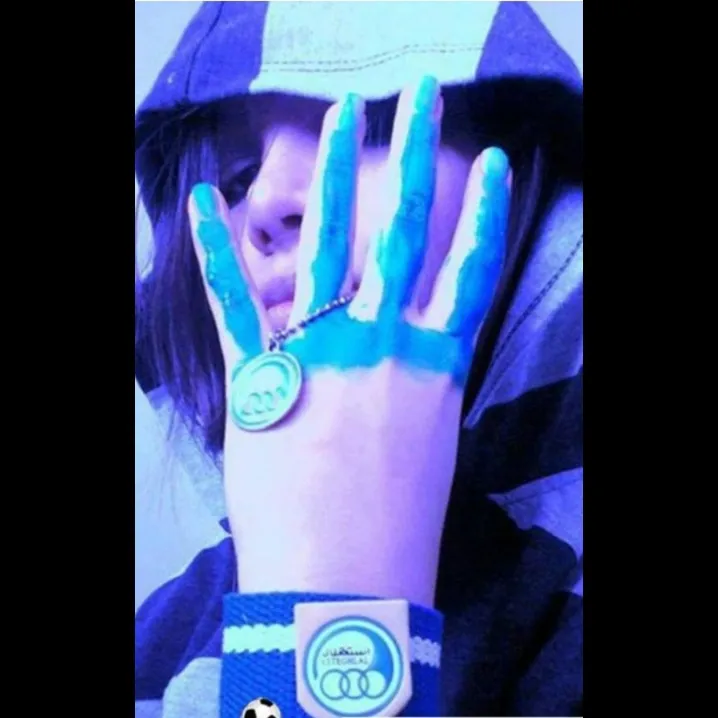 نترسید نلرزید استقلال قهرمانه تا وقتی اسقلال هست لنگ جایی نداره ♡