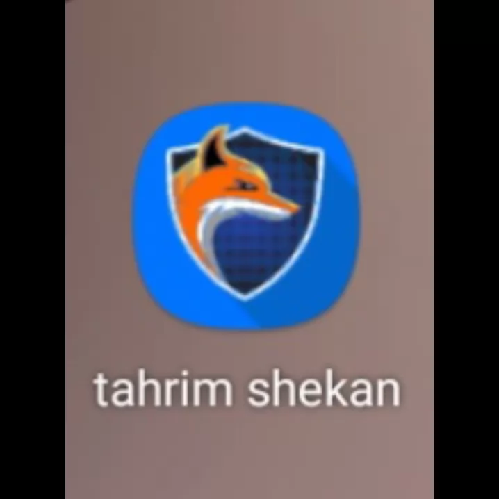 یه تهریم شکن برای بازی ها از جمله ..کلش آف کلنز..<br />
در بازار هم می تونید پیداش کنید.<br />
<br />
توجه.                                           توجه.<br />
<br />
فقط برای بازی ها استفاده میشه.<br />
برای برنامه ها مثل: فروشگاه .اینیستا و.....<br />
کار برد نداره.!<br />
