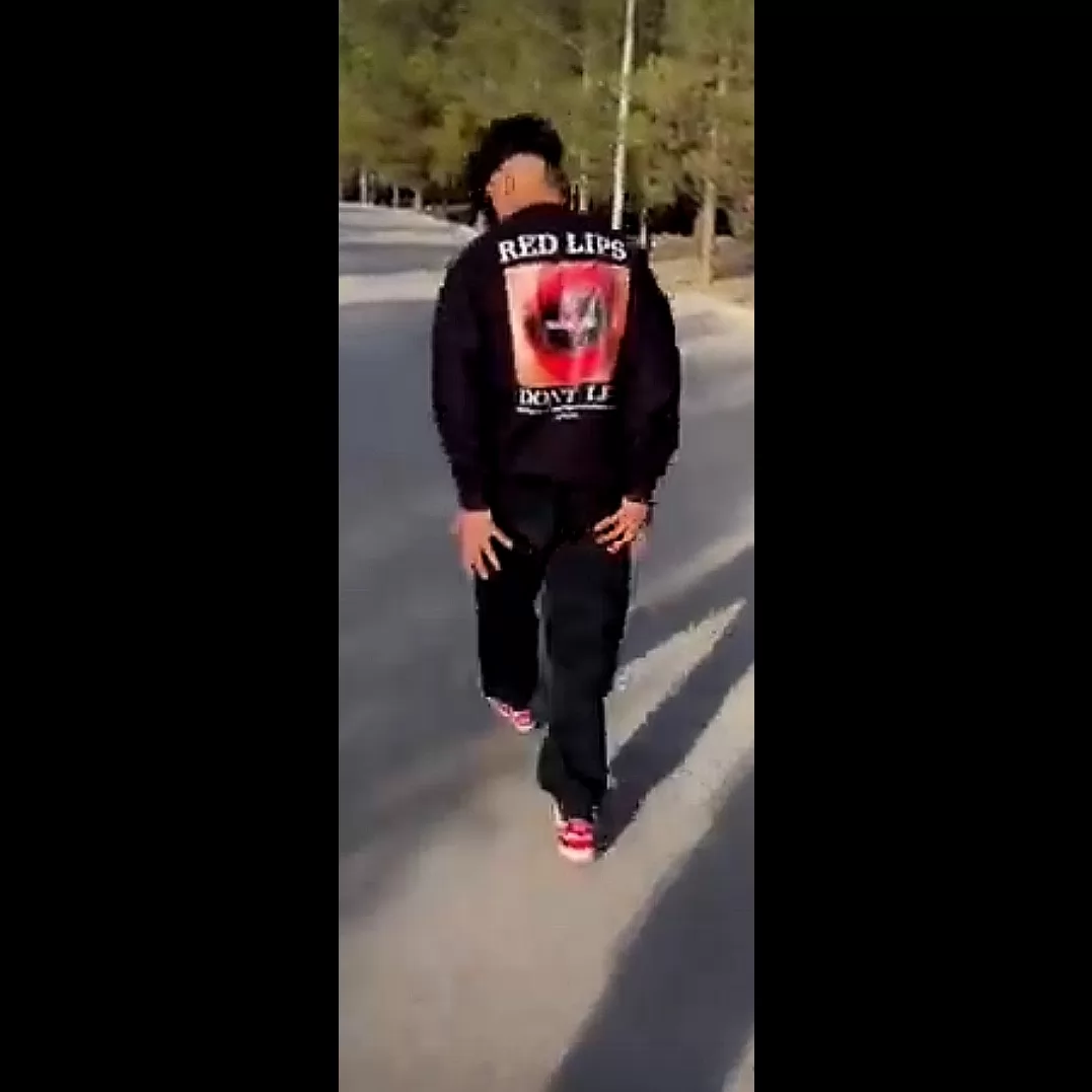 منی که نمیدونم دارم چیکار میکنم💔🤝🏻😂