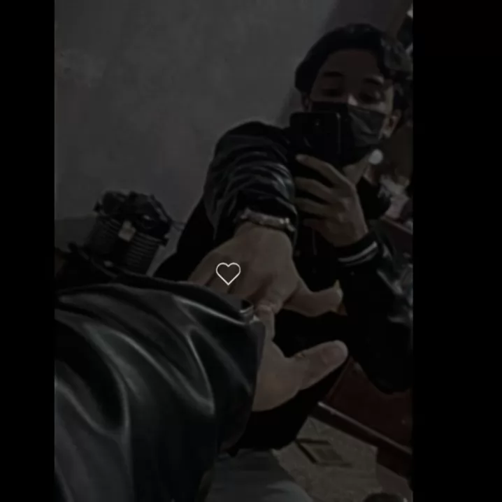 🚬🖤:( ..... !