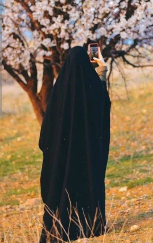 چادری هستم  لطفا عکس نامناسب نفرستید
