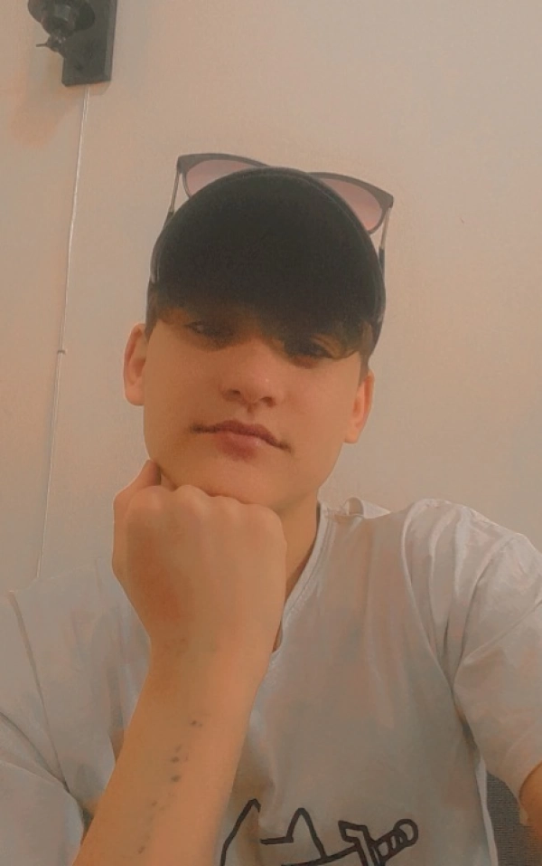 hayat   ffbbhgvj