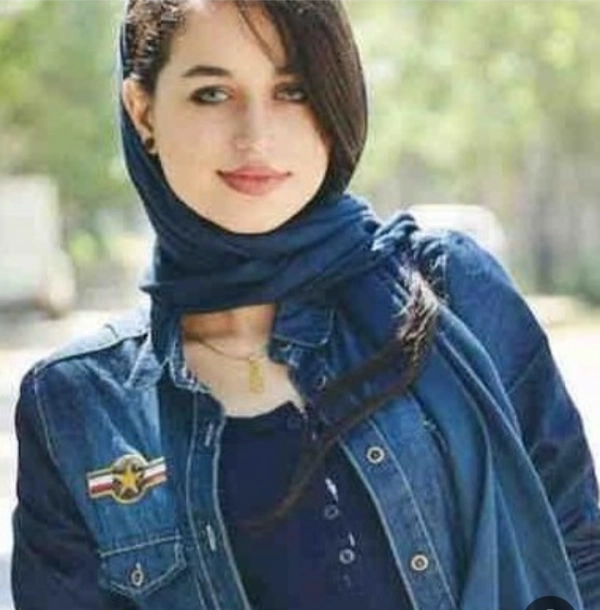 یاسمن نیازی
