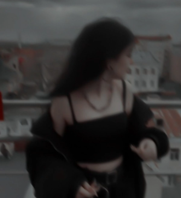 ♡parisa♡•_•