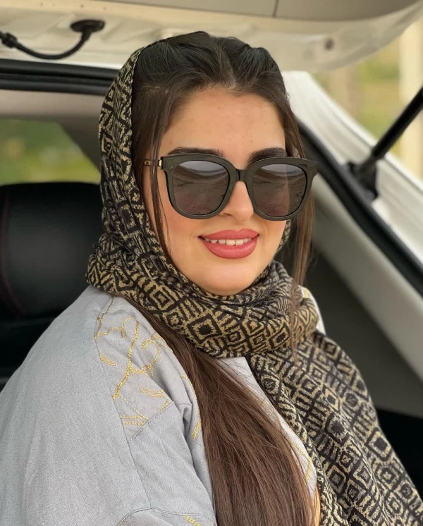 مینا