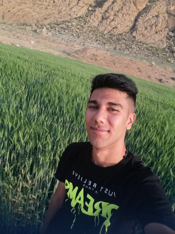 علی