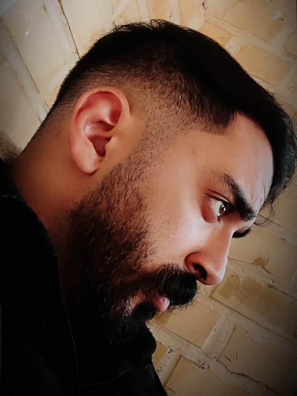 علیرضا