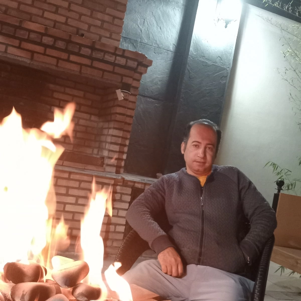 فرهاد عباسی
