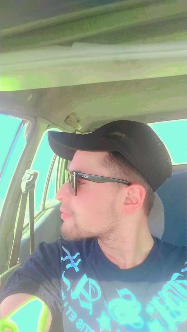 سیاره 9696