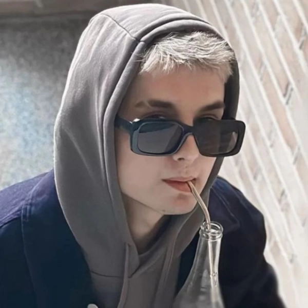 l M A N shah