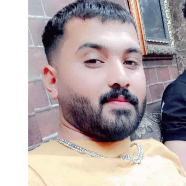 رل میخام