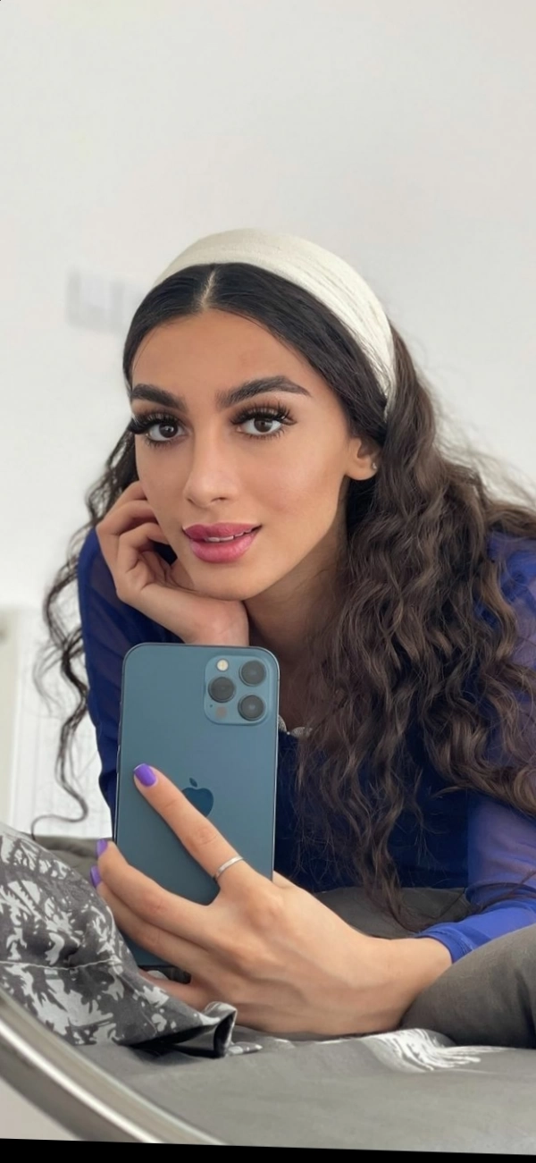 yasaman