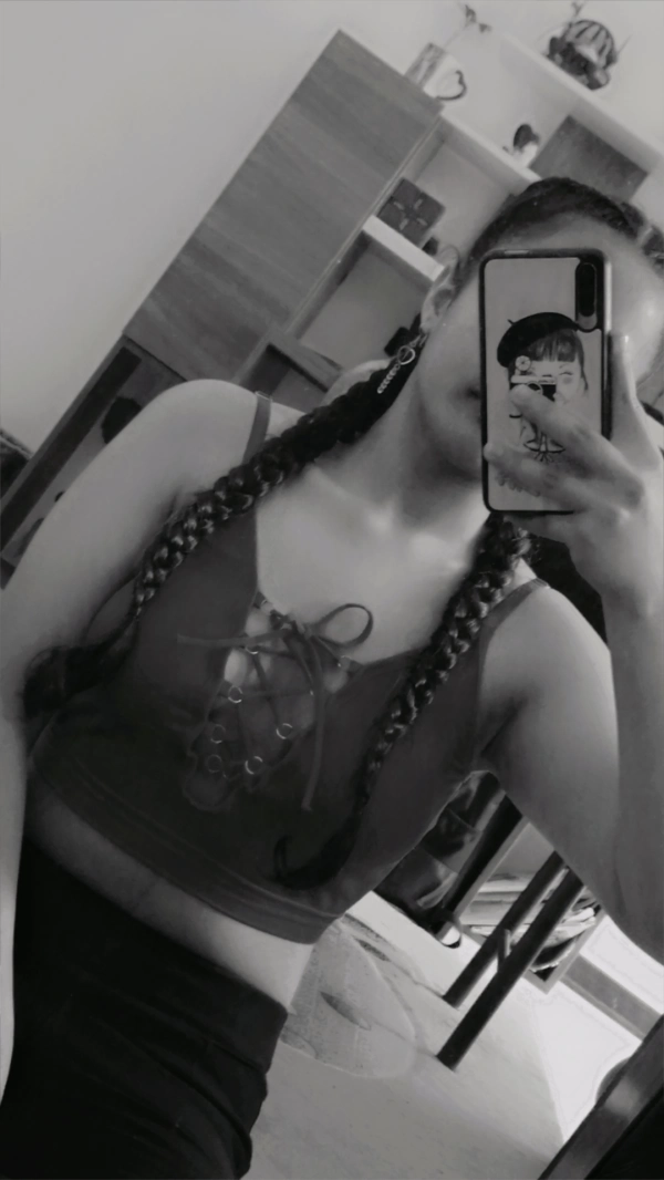 Aroosak_Tanhaa