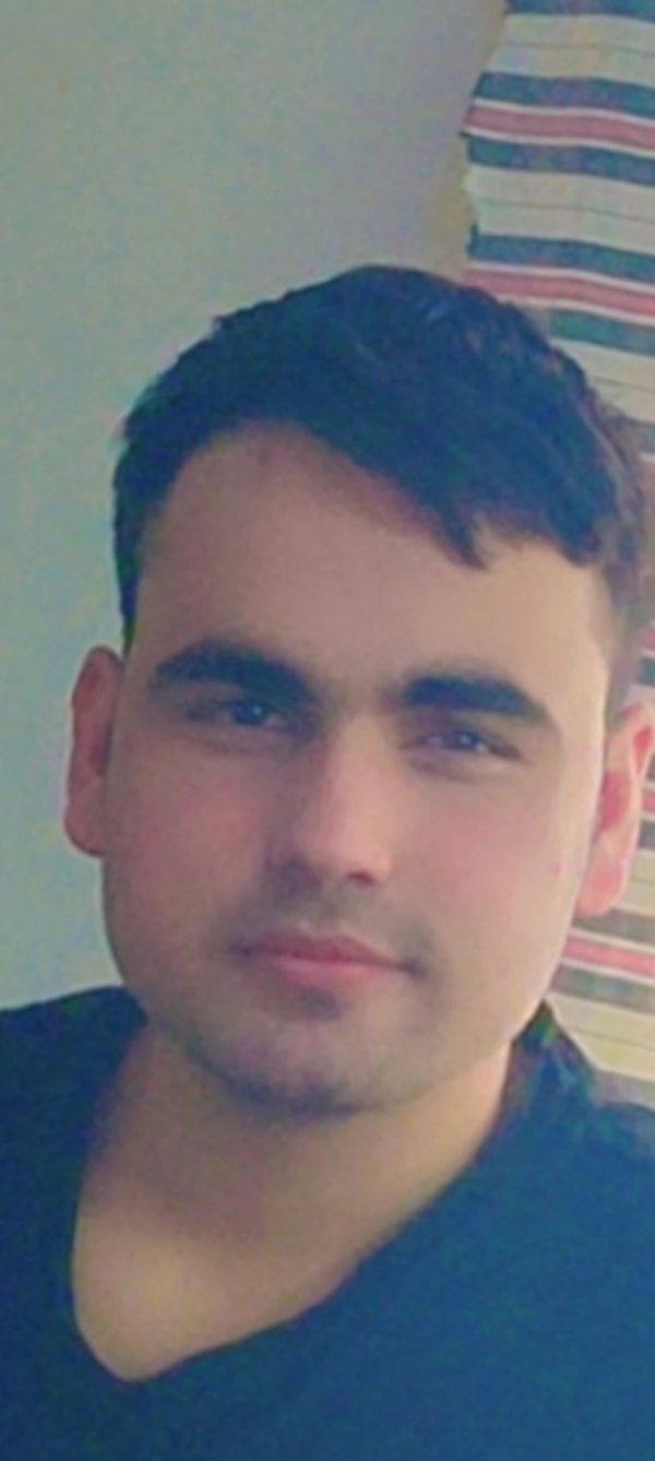 ثناگل احمدزی