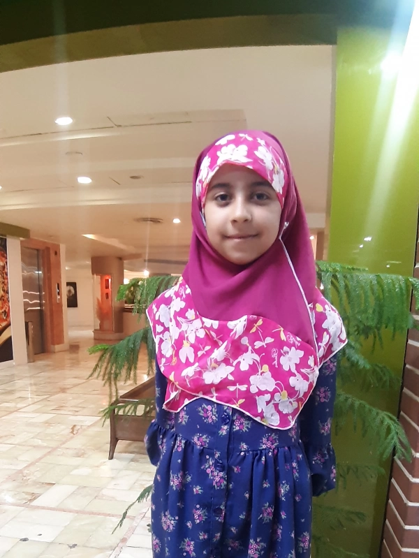 ملکه ی گلها : زهراسادات نجیبی