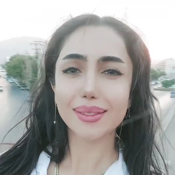 sara_maleki71