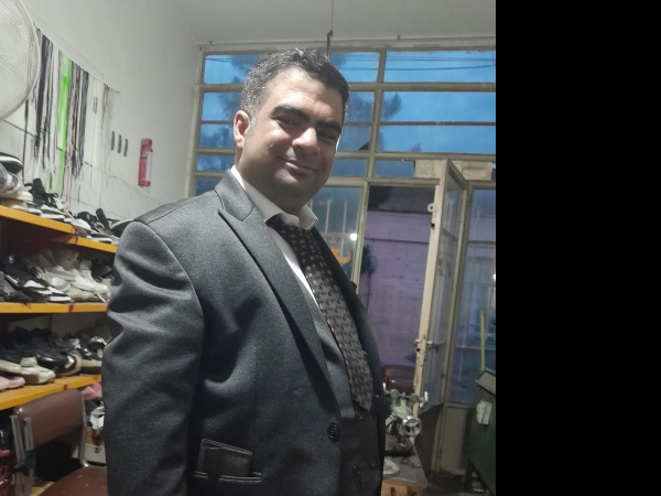 Hamid 2689