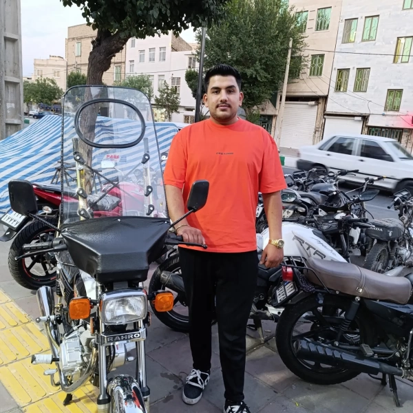 امیر حسین
