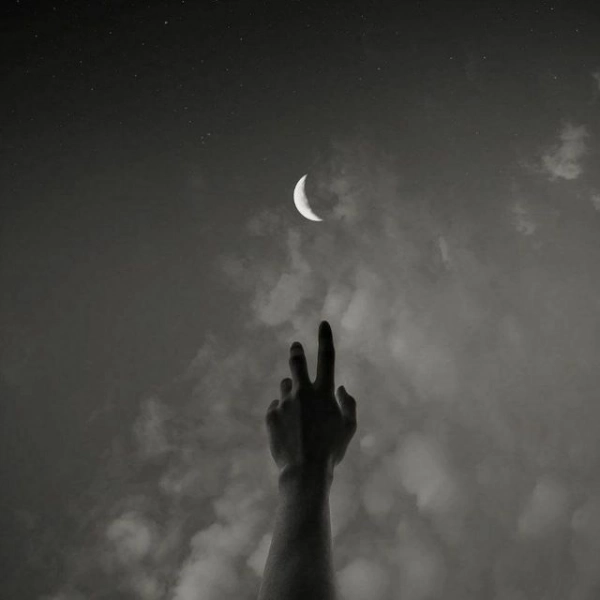 پسرک تنها ؟:(