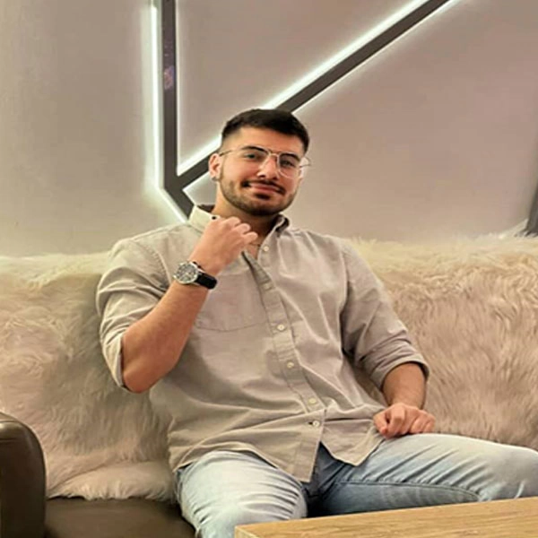 علیرضا