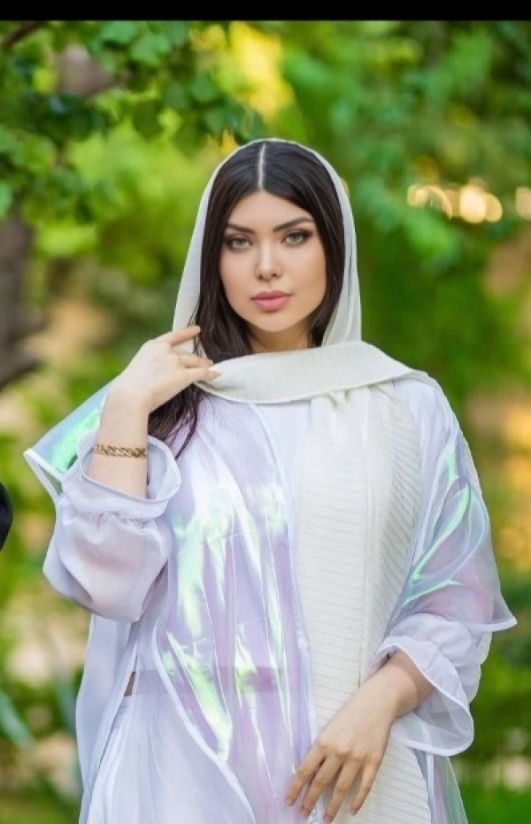 @نورا@