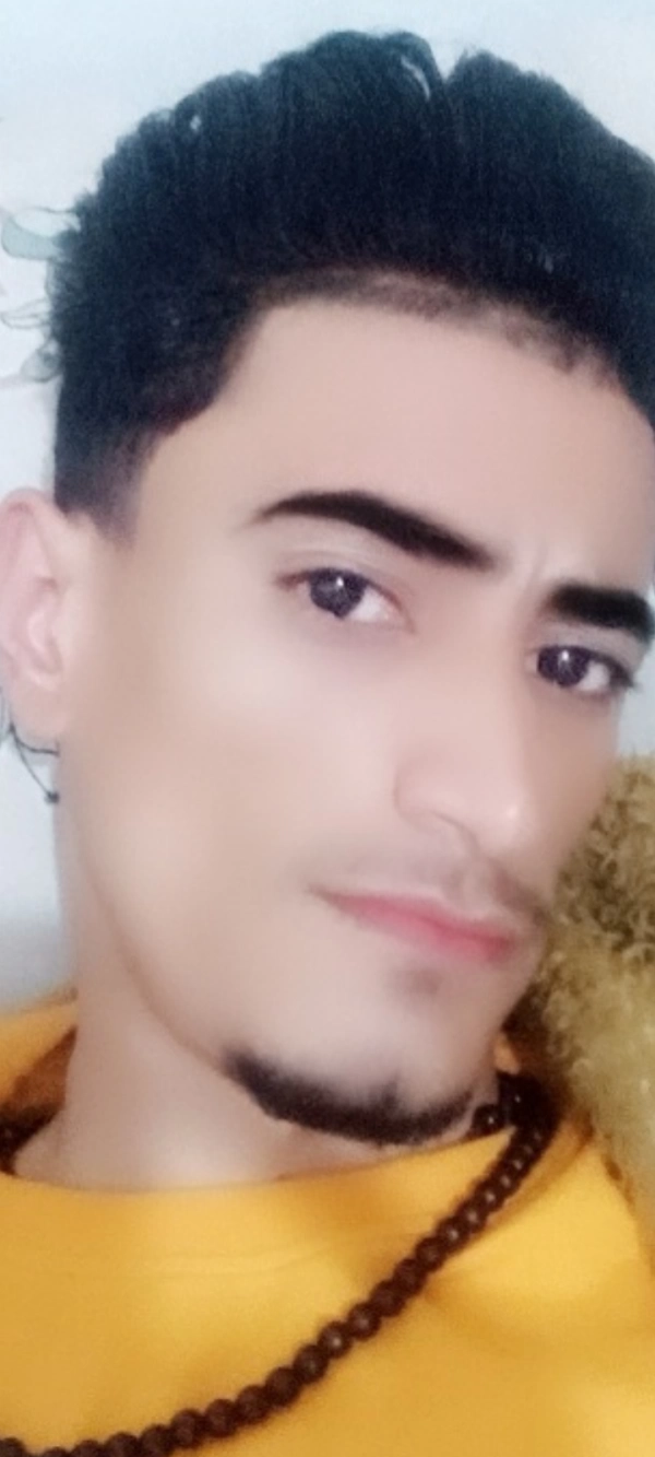 علی پیشتاز