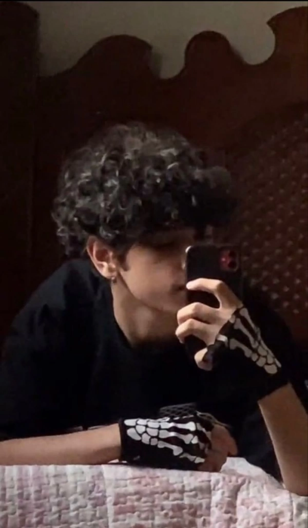 卂爪丨尺