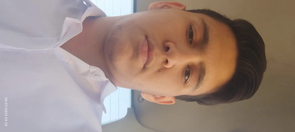 علی