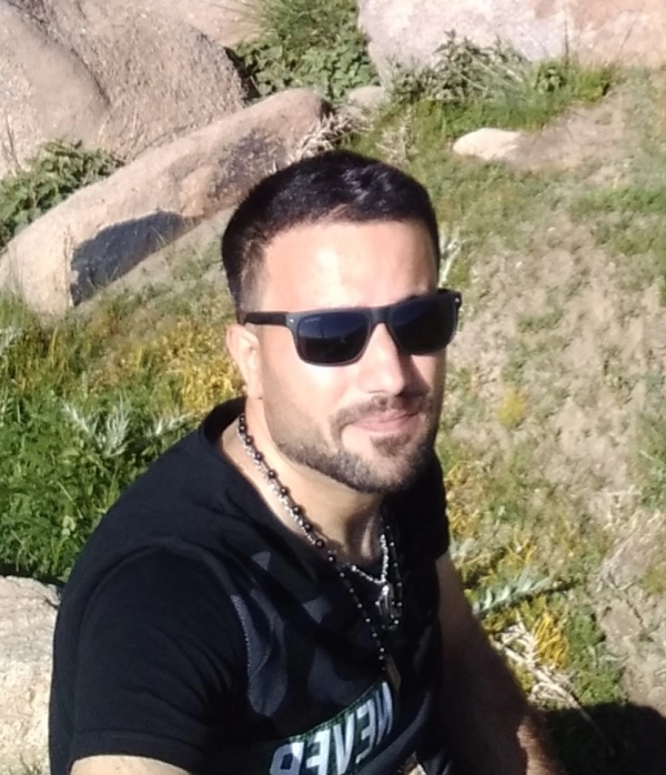خوبان نزد خدایند