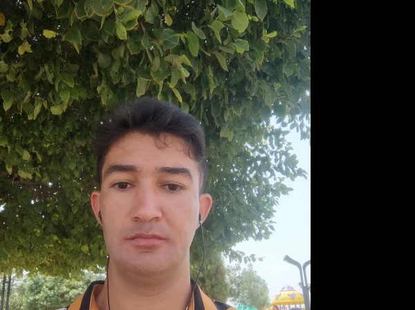 قلبه ازهمه جاشکسته