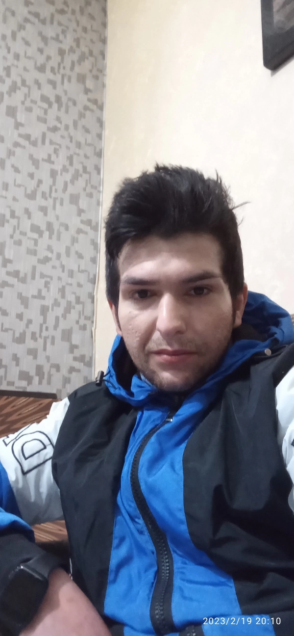 بهنام البرز