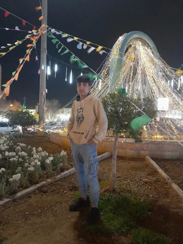 سیاره 8828