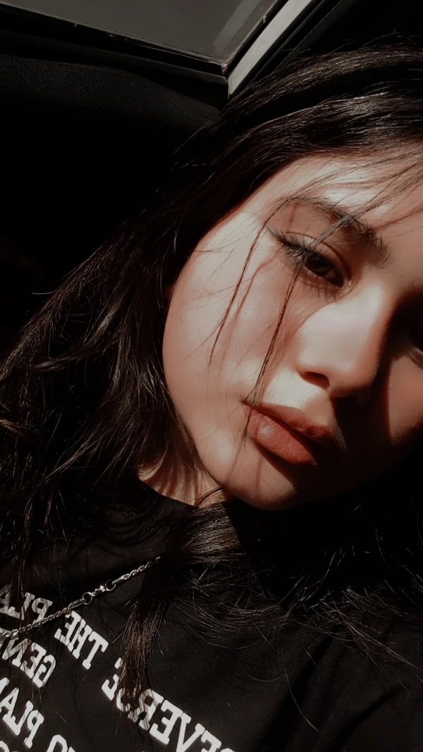 **Nadia **