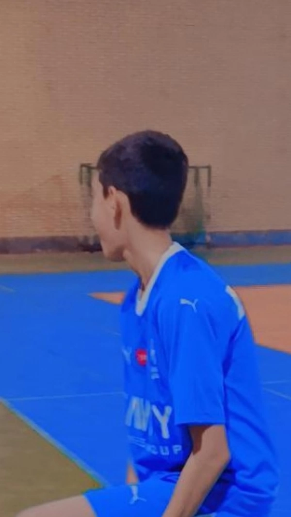 (... پسرک مغرور ...)