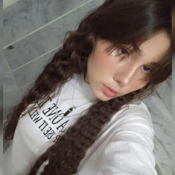 ☇parmida⸸bad girl﹥﹥﹥