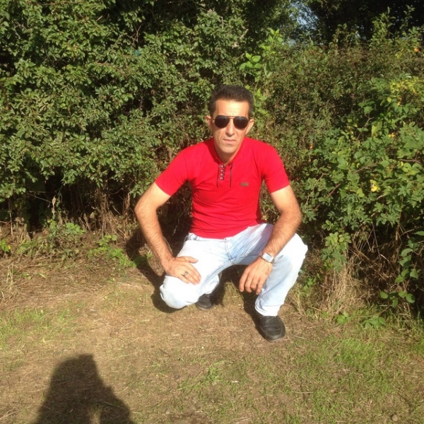 mostafa khoshbakht