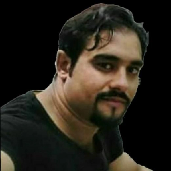 farshadmolodi83@imail.com
