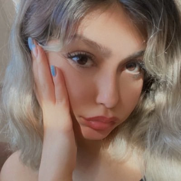 کلثوم اکبری هستم ساکن ساری