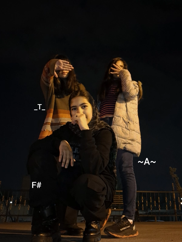 سیاره 8899