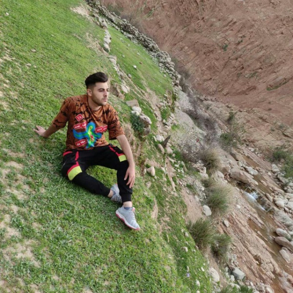 علی