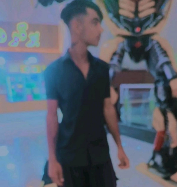 سیاره 0077